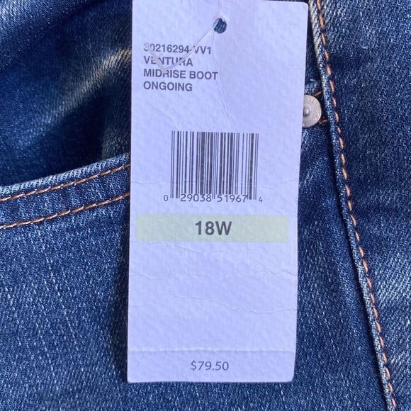 Jessica Simpson NWT Midrise Bootcut Jeans Ventura Blue Medium Wash 16W 18W XL - Picture 8 of 8